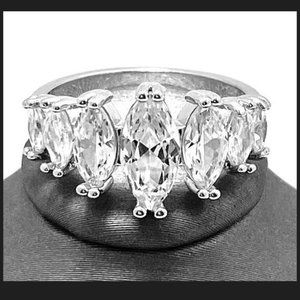 White Topaz Ring 1.55ctw Size 7